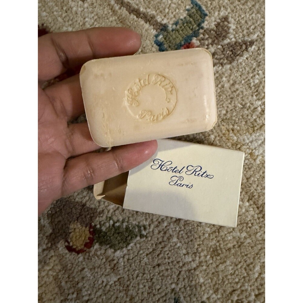 Vintage Bath Soap The Ritz Hotel In Paris Rare Read